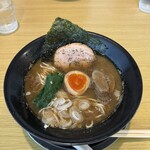 Atterimen Koji - ここの煮干しソバが好き。醤油も塩も味噌も旨い