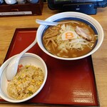 8番らーめん - 料理写真: