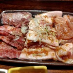 足柄牛焼肉もり次 - 