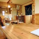 そば処　みかど - 店内。一部マスキング処理しました。