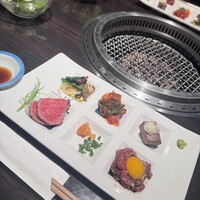 焼肉 青山外苑 - 