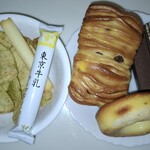 セブンイレブン - 対応した、フリーズ状態時に、力こそパワーで電源を切らせる方法を見付けだし、何とか電源を切り、再起動させる事に、成功しました。幸い、中身のデータ等は無事でしたが、これで大分、時間を削られましたネ…。