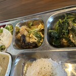 Bai toong - 野菜たっぷりお惣菜