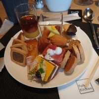 フォルク キッチン オールデイダイニング  - 