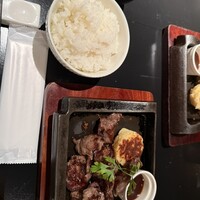 鉄板ダイニング 哲 -  鉄板ダイニング 哲 -