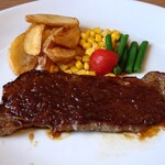 WEST - 2000円ステーキ　◎