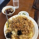 ますや - 前回食べた肉野菜炒め丼辛め600円