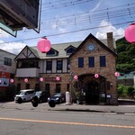 WEST - 駐車場あります　