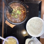 本格四川料理 麻辣先生 - 