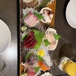 竹房 - お刺身10点盛り