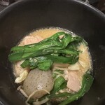 博多もつ鍋 やま中 - 