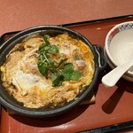 そば処丸松 - 料理写真:かつとじ鍋