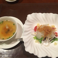 中国料理 桃林 - スープとサラダ