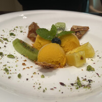 カレス - 