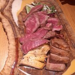 肉料理 春祺廊 - ブッフェの最初にこちらが提供されました。