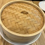中国小麦粉料理専門店恵泉 - 春餅を取ったらすぐに蓋をして保温しておきます