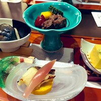 今半万窯 新宿店 - 右端のとうもろこし寄せに感動しました。