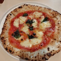イタリアーナ エノテカ ドォーロ - マルゲリータピザ