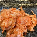 麺や 紡 - 味わいがありコクがあるキムチ◎