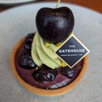 THE GATEHOUSE - 