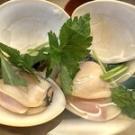 あじふらい てしお - はまぐりの酒蒸し