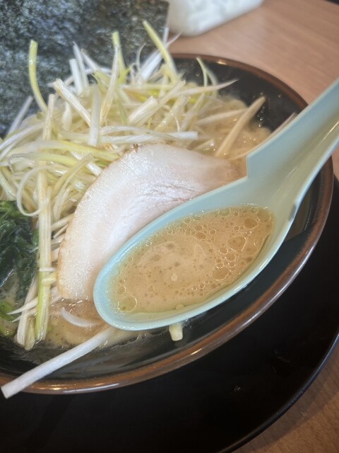 Yokohama Iekei Ramen Makuriya Inazawa Ten photo 3