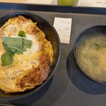 松のや - カツ丼