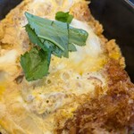 松のや - カツ丼、アップ
