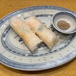 杏杏 - エビのライスペーパー巻き