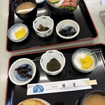 鱗晃 - 相方は海鮮丼