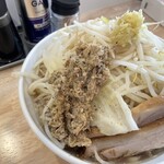 男坂ぶ太郎 - いつもそんなことないのに今回はスープがぬるかったです。残念です。あつあつで食べたいです。