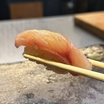 鮨 無垢/鮨 白銀 - 