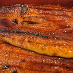 大衆うなぎ もとやま 町田本店 - うな重（上）　2680円(税込)