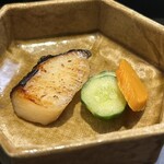 鮨 無垢/鮨 白銀 - 