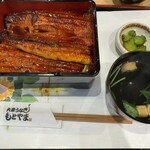 大衆うなぎ もとやま 町田本店 - うな重セット