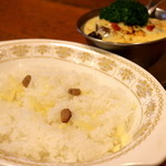 トマト - 季節の野菜カレー（チーズトッピング）