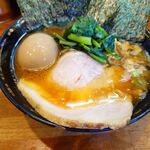 ラーメン 末廣家 - ラーメン950円+MEGA味玉150円！