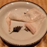 伯雲 - 削り立ての本枯節の試食