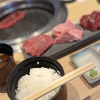 しゃぶしゃぶと焼肉 わにく ミッドランドスクエア店 - 