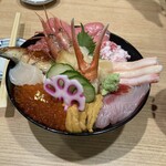 近江町海鮮丼家ひら井 いちば館店 - 