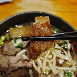 林東芳牛肉麵 - 