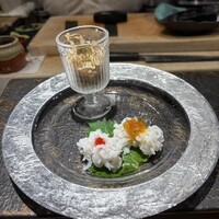 鮨 からす 十三店 - ハモは梅肉とパッションフルーツで✨️