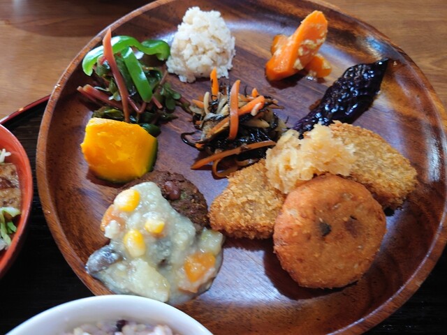 銀河のほとり（ギンガノホトリ） &ndash; 須賀川のオーガニックカフェ | 地元で楽しむ自然派食体験