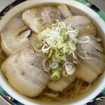 麺龍 - チャーシュー麺