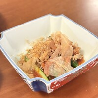 博多水炊きと地鶏串えんま - きゅうりの漬物