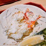 かにじぇんぬ 北のはなれ - 足の付け根