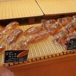 もあ 小麦館 - 陳列棚の様子⑥。