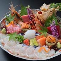贅沢　おまかせお造り盛り合わせ（1人前）