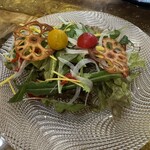入船 - ８種野菜のサラダ