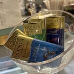 GODIVA 浦和パルコ店 - いろが、ダークチョコ私はこれを購入